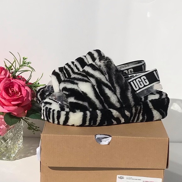 UGG Fluff Yeah Slide Zebra - Picture 4 of 11